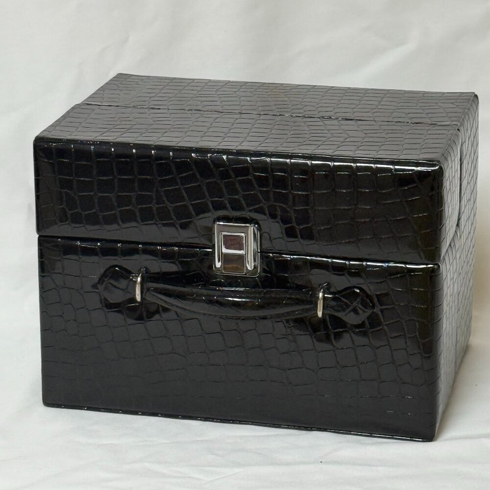 Orlane Crocodile Design Faux Leather Vanity Makeup Train Case Organizer - Black